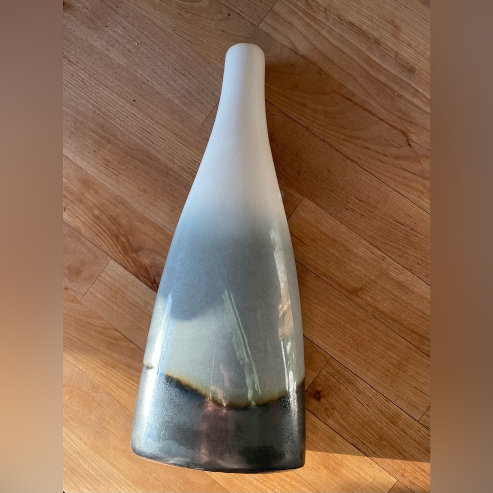 Rustic Vase - Picture 6 of 7